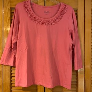 Pink top with 3/4 sleeve and ruffles neckline S
